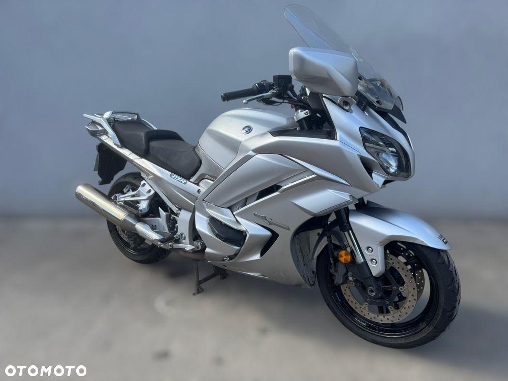 Yamaha FJR - 1