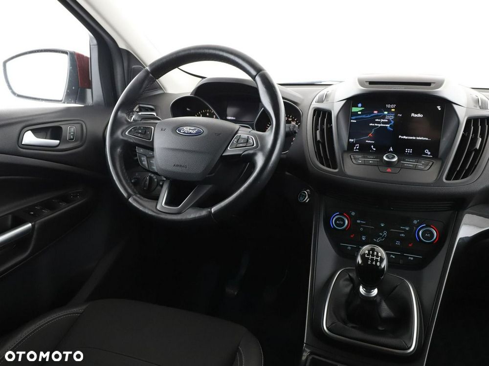 Ford Kuga 1.5 EcoBoost 2x4 Titanium - 17