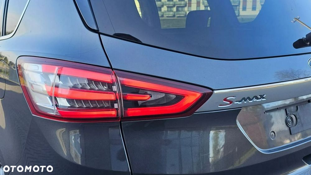 Ford S-Max - 37