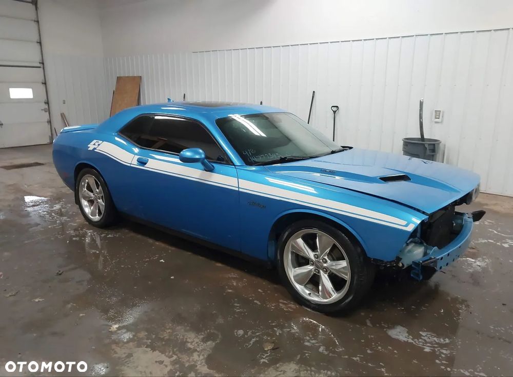 Dodge Challenger 5.7 R/T - 7
