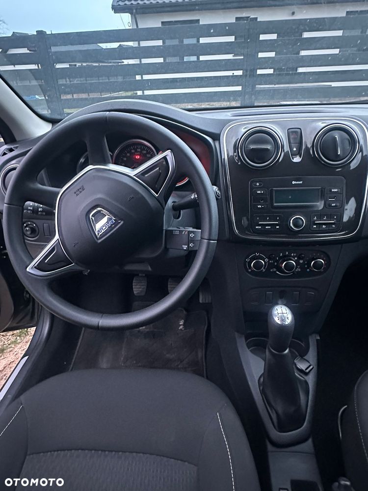 Dacia Sandero 1.5 dCi Laureate - 8