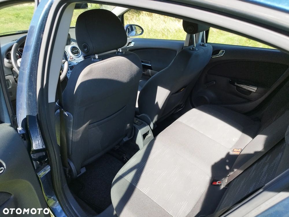 Opel Corsa - 3