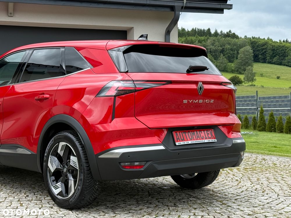 Renault Symbioz TCe Mild Hybrid 140 EDC EVOLUTION - 12