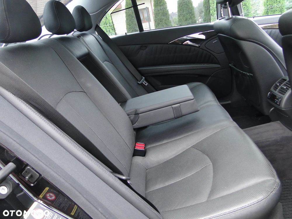 Mercedes-Benz Klasa E 420 CDI Avantgarde - 15