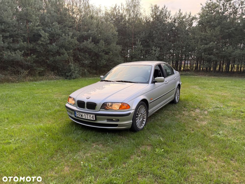 BMW Seria 3 - 1