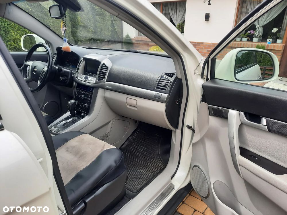 Chevrolet Captiva 2.2 4WD Automatik LTZ - 14
