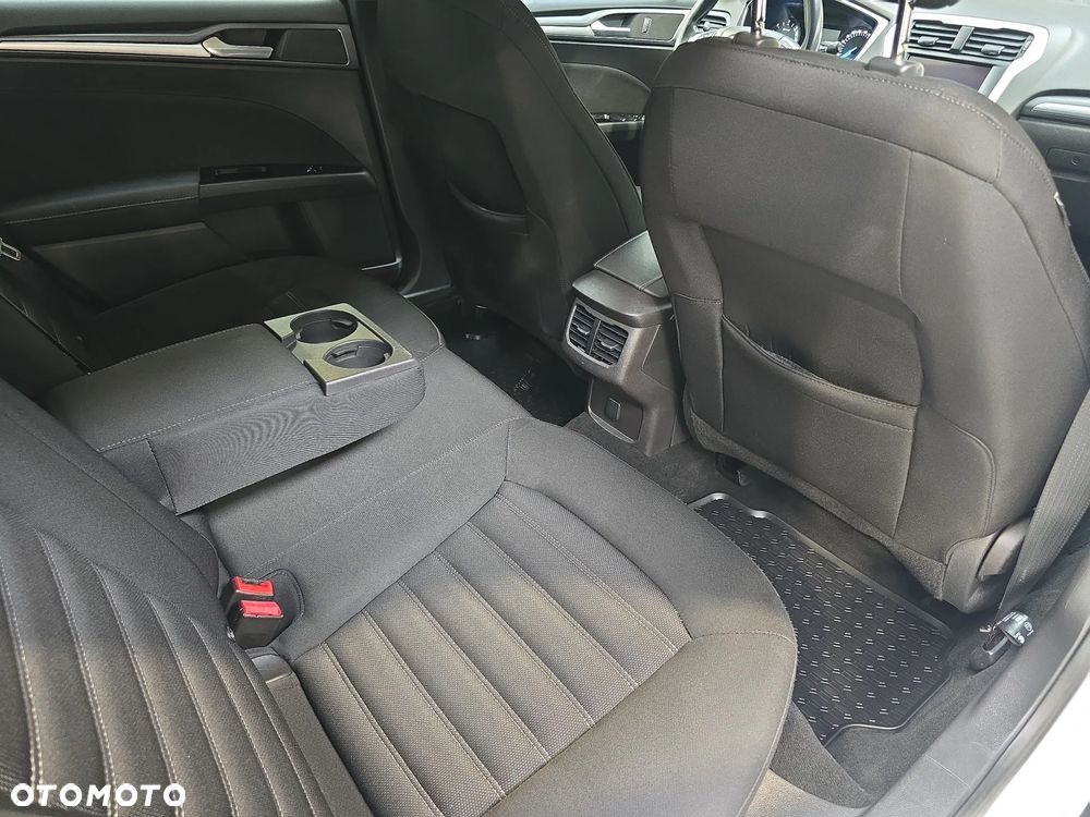 Ford Mondeo 2.0 TDCi Edition - 24