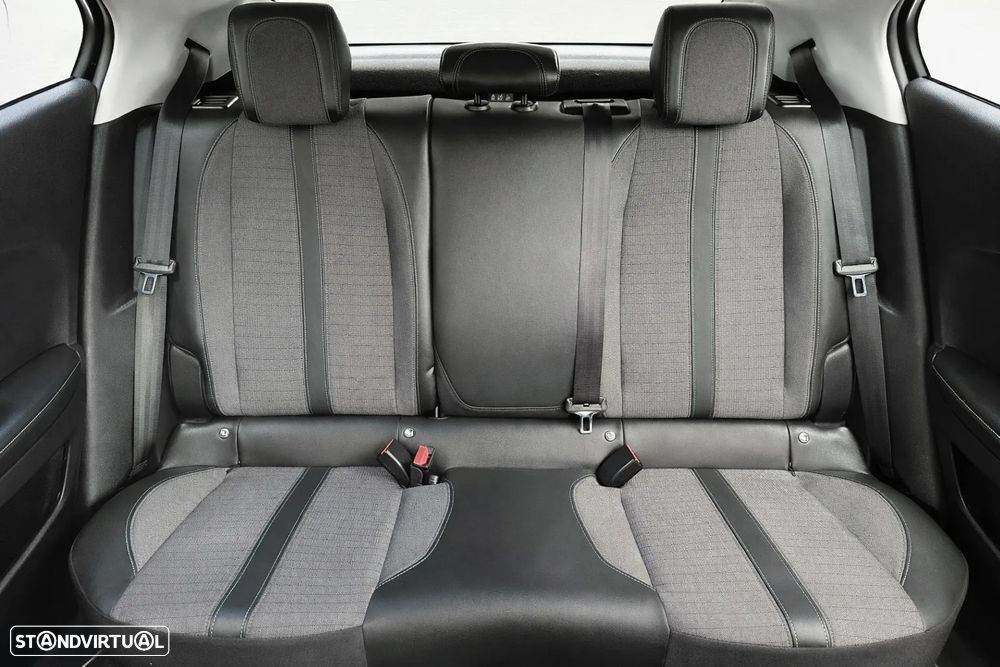 Peugeot 2008 1.5 BlueHDi Allure - 7