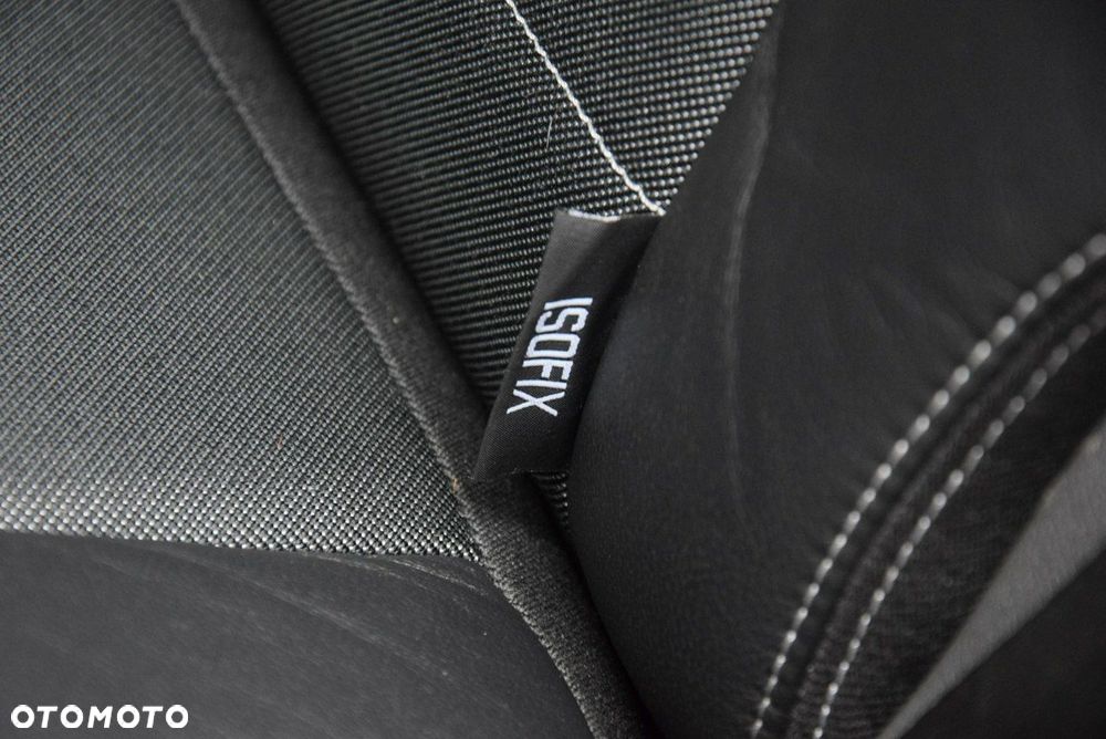 Ford Kuga 2.0 TDCi 4WD Titanium - 33