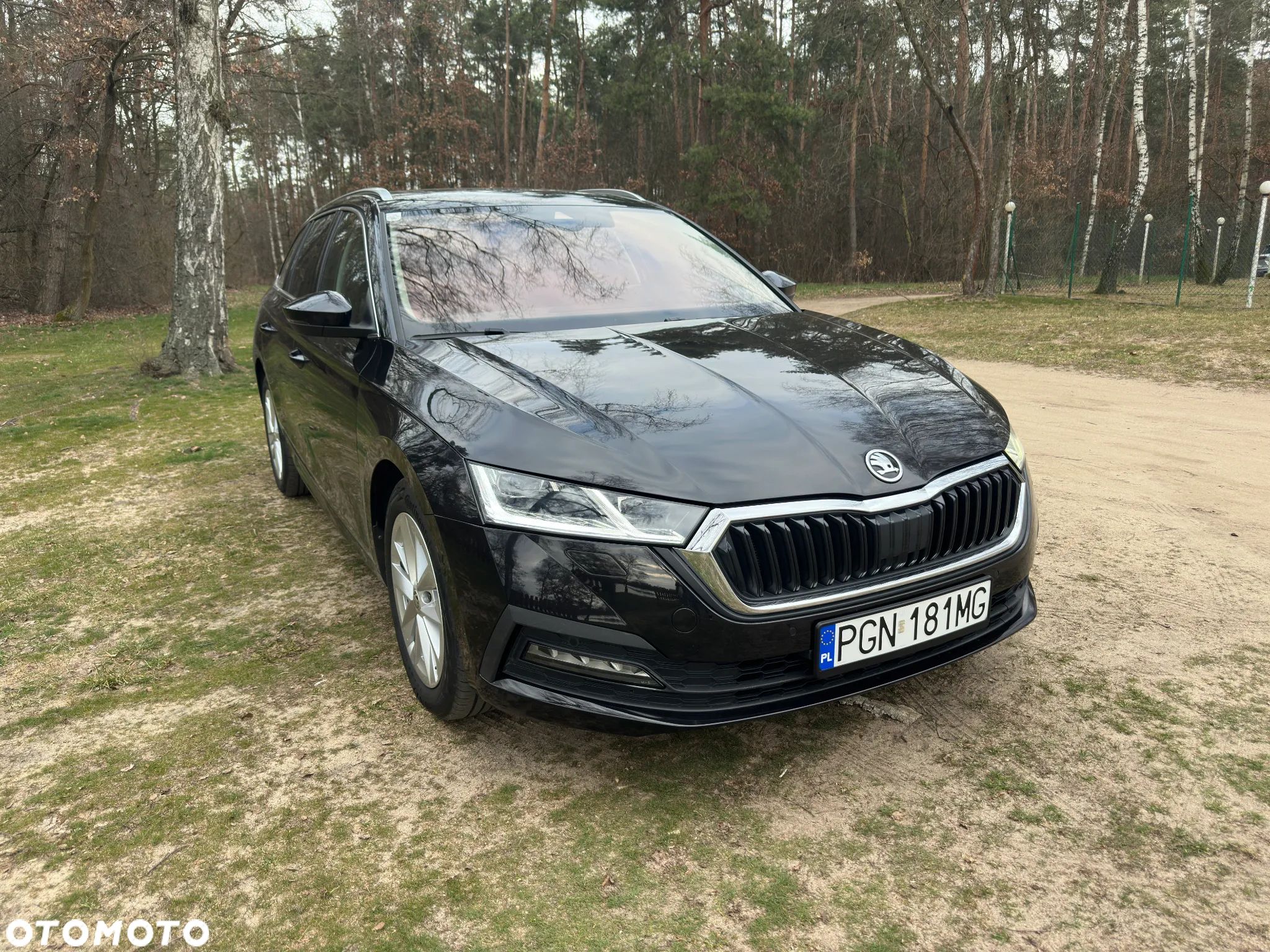 Skoda Octavia 2.0 TDI Ambition DSG - 1