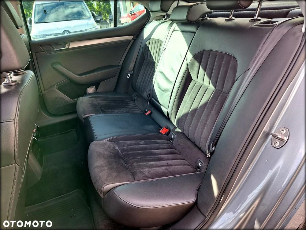 Skoda Superb 1.8 TSI Ambition DSG - 10