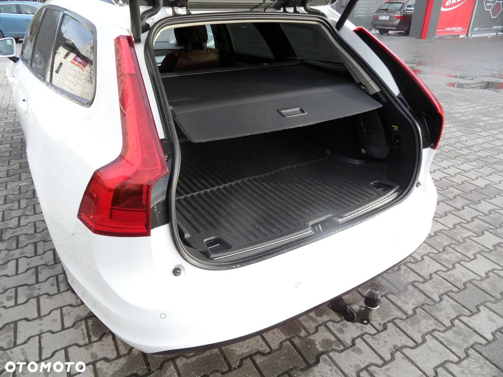 Volvo V90 - 8