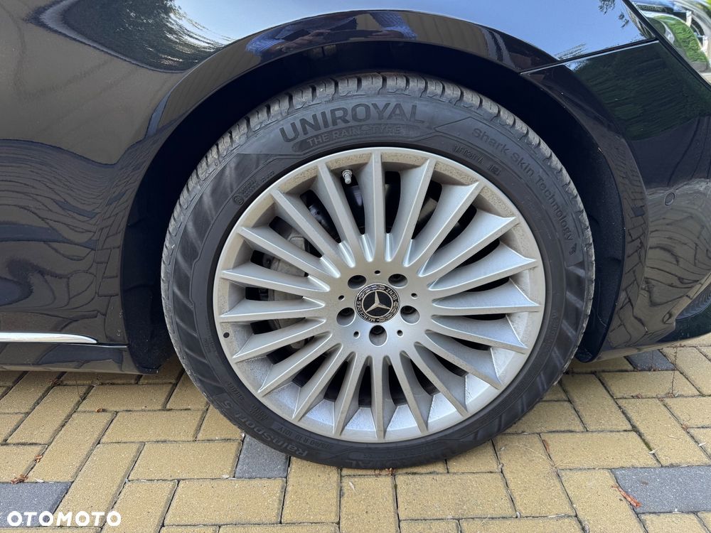 Mercedes-Benz Klasa S 560 4-Matic L 9G-TRONIC - 35