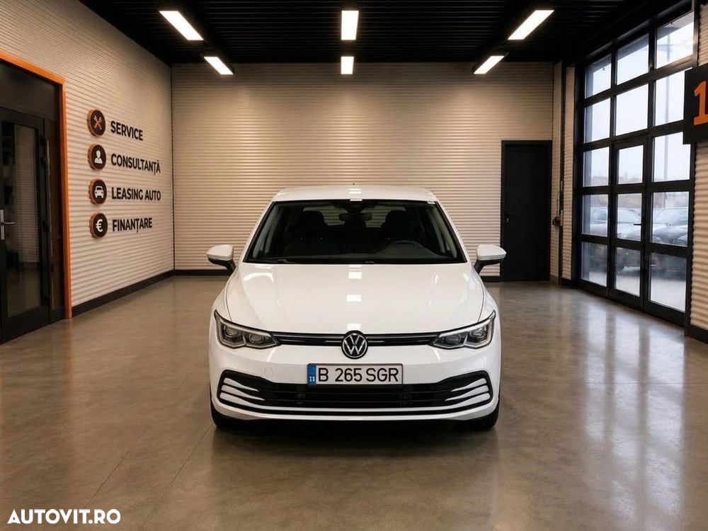 Volkswagen Golf 1.5 eTSI ACT DSG MHEV Life - 1