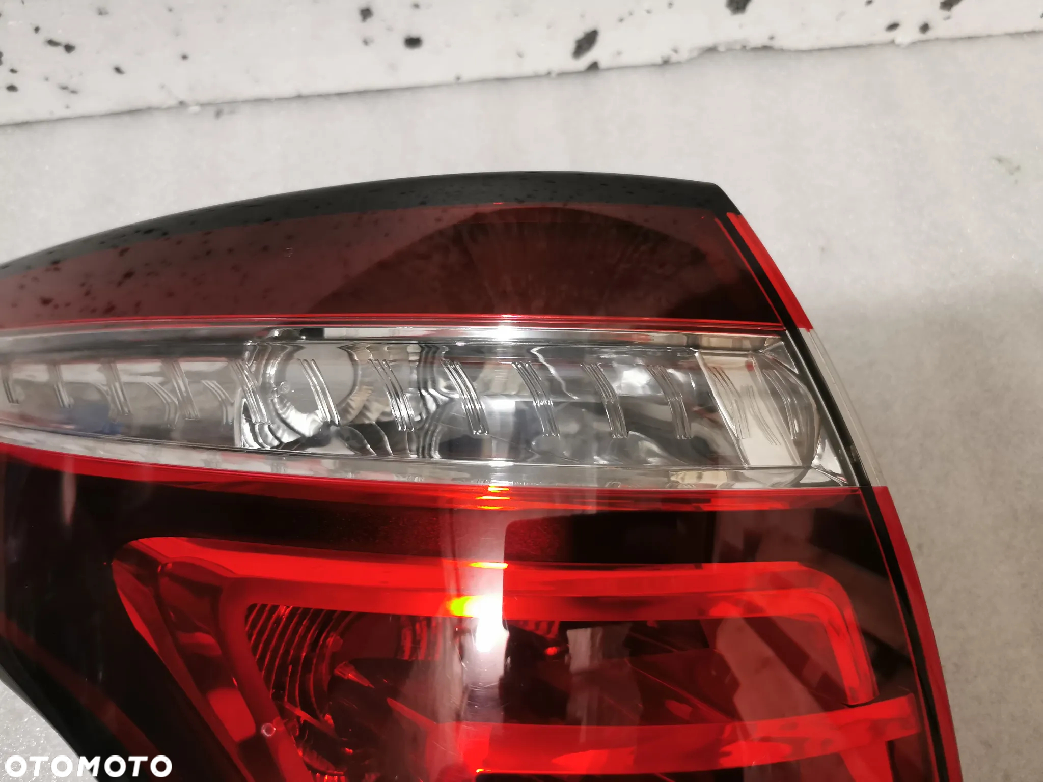 Citroen C4 Picasso lift Lampa lewy tył tylna lewa - 3