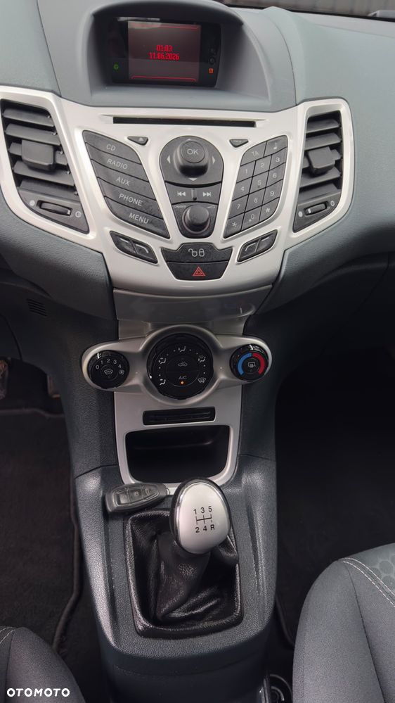 Ford Fiesta - 18