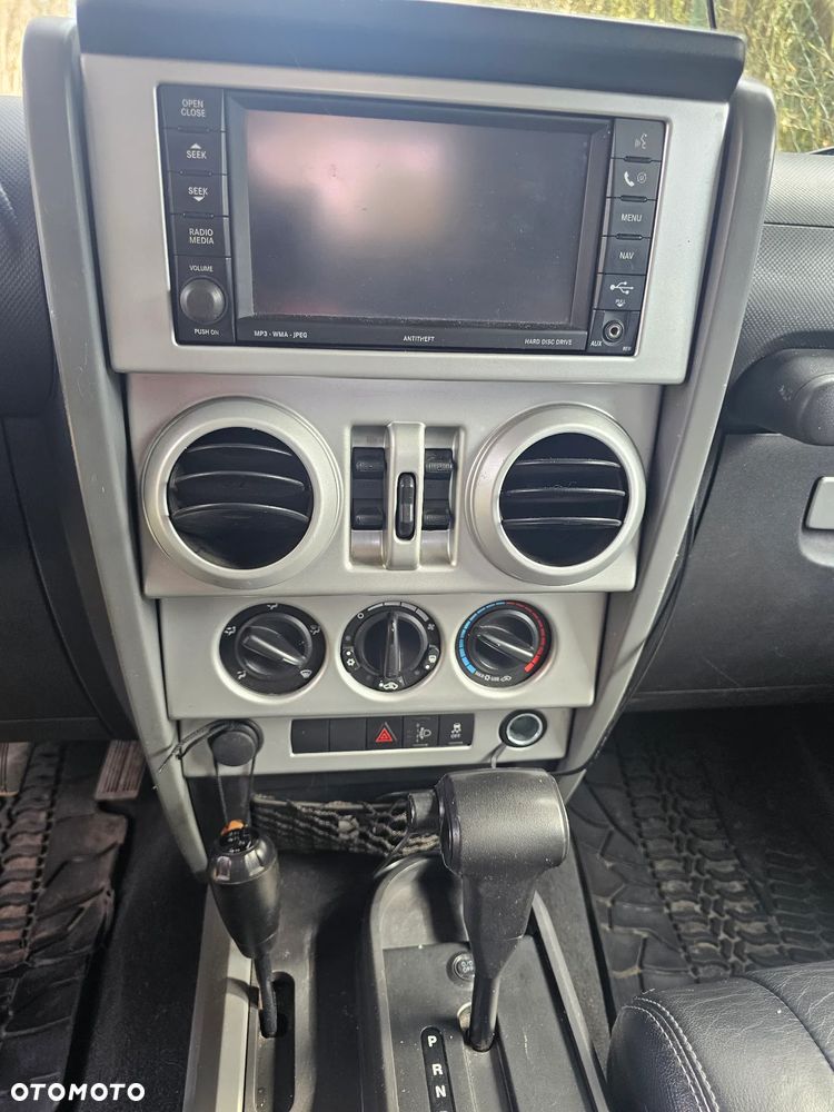 Jeep Wrangler Unlimited 2.8 CRD Sahara - 18