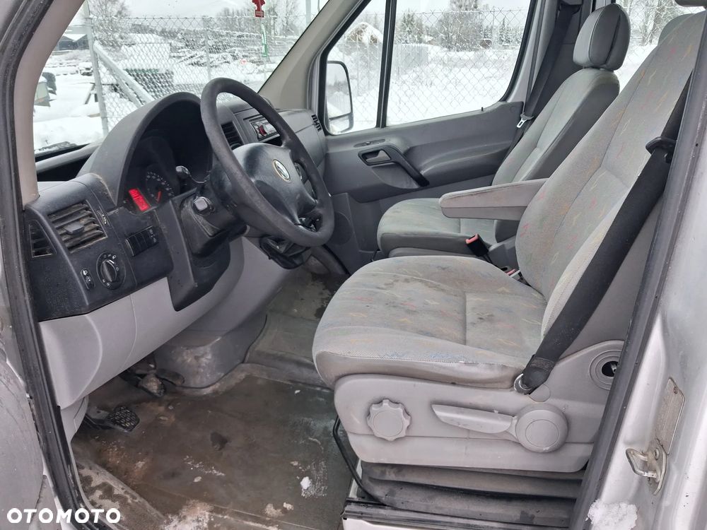 Volkswagen Crafter - 25