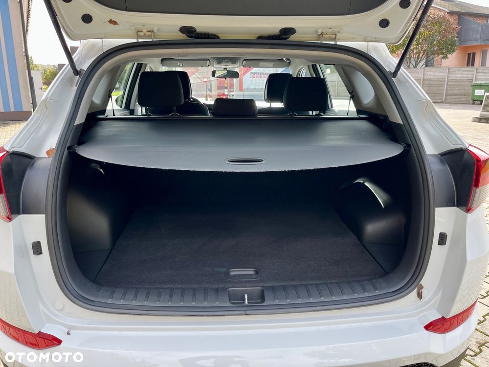 Hyundai Tucson 1.6 GDI BlueDrive Classic 2WD - 12