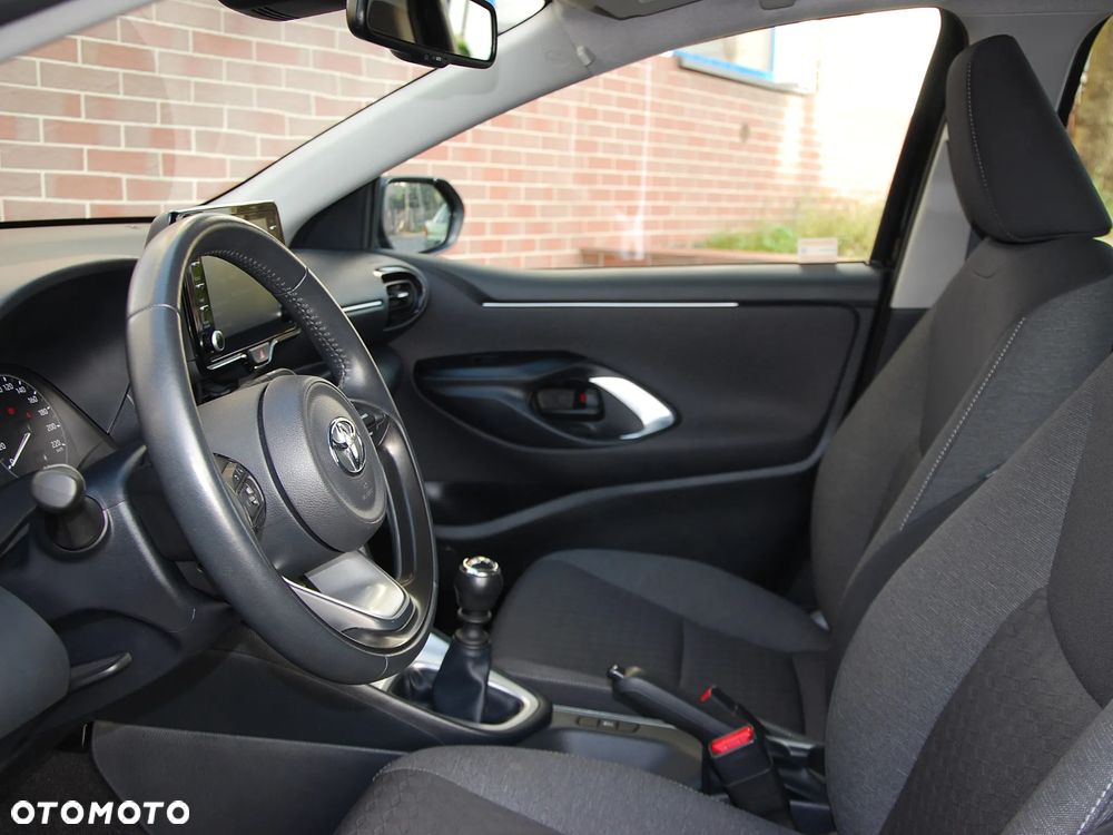 Toyota Yaris 1.5 Comfort - 9