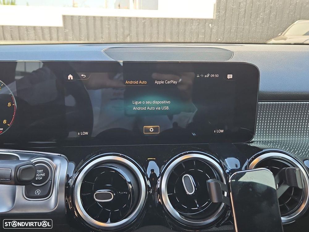Mercedes-Benz GLB 180 d Progressive - 24