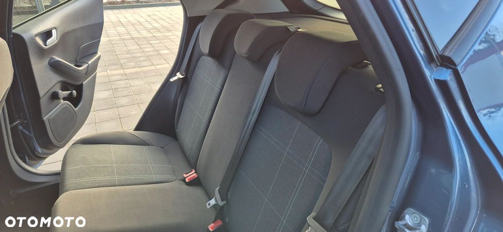 Ford Fiesta 1.1 Trend - 23