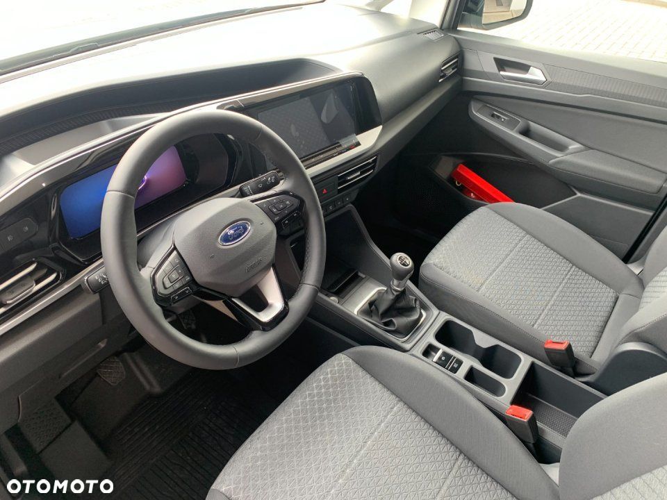 Ford Transit Connect - 11