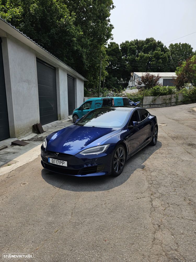 Tesla Model S Performance - 1