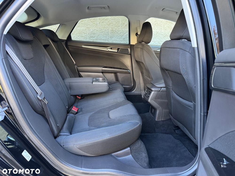 Ford Mondeo 2.0 EcoBlue Titanium - 18