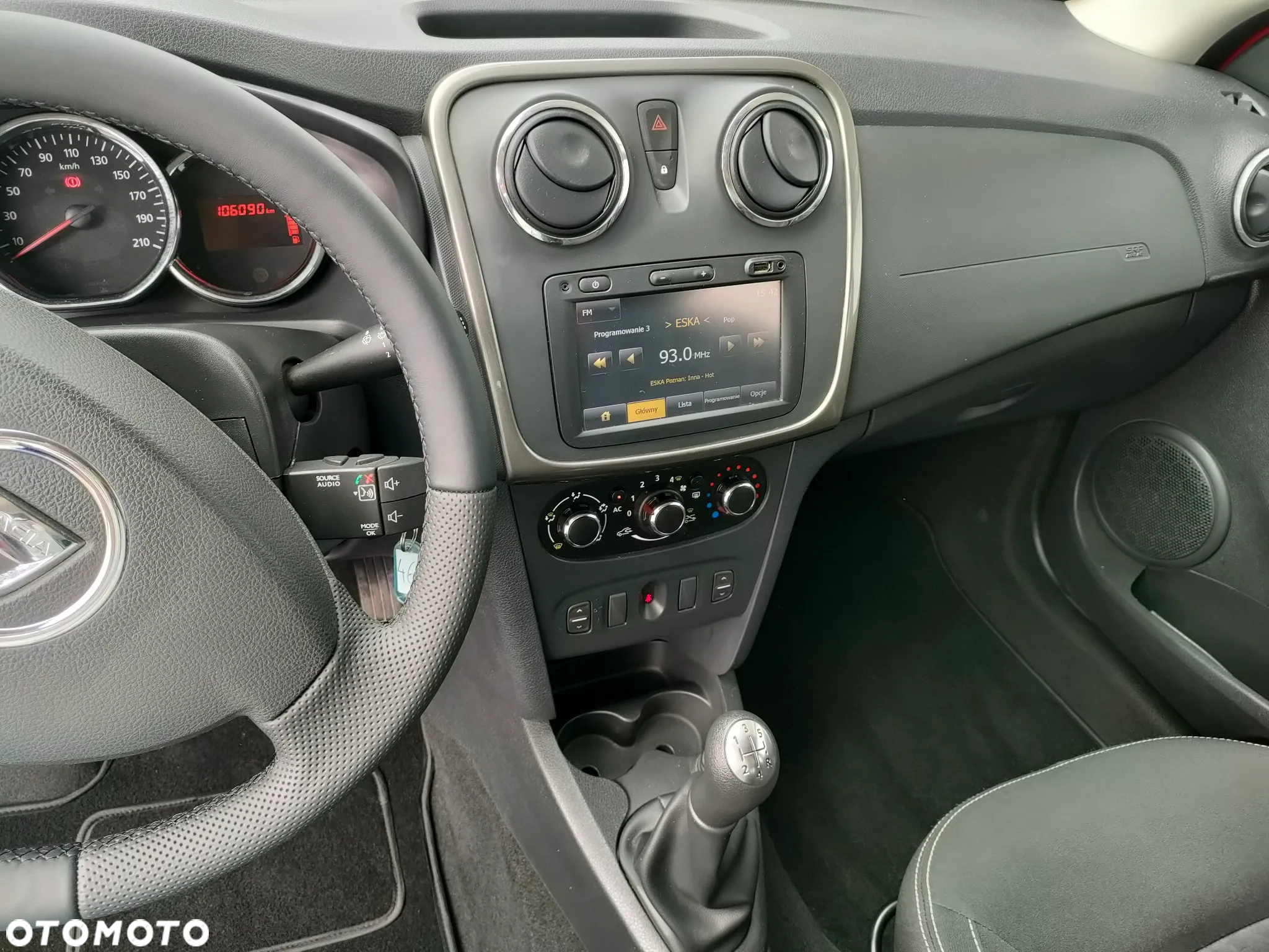 Dacia Sandero 0.9 TCe Laureate - 11