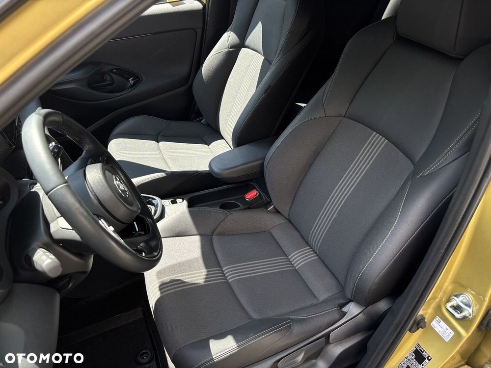Toyota Yaris Cross Hybrid 1.5 Adventure - 34