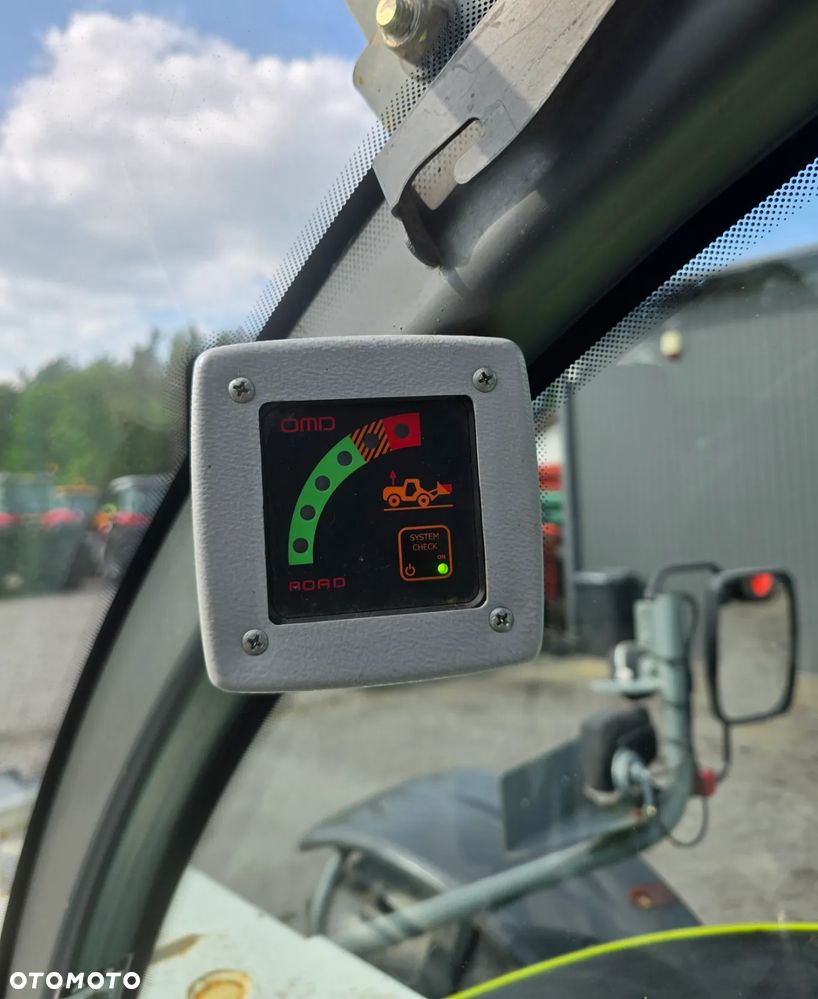 Claas Scorpion 7045 plus Varipower - 17