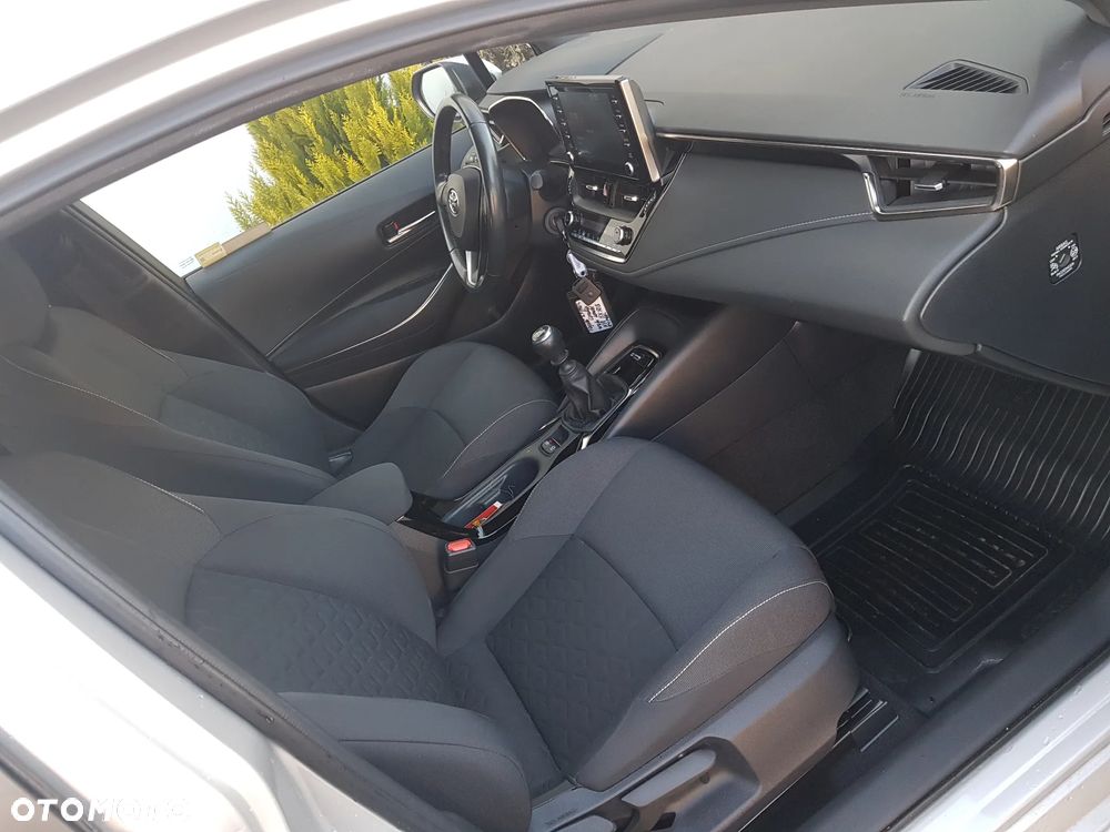 Toyota Corolla 1.2 T Comfort - 12