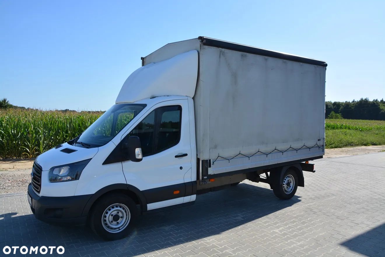 Ford Transit - 1