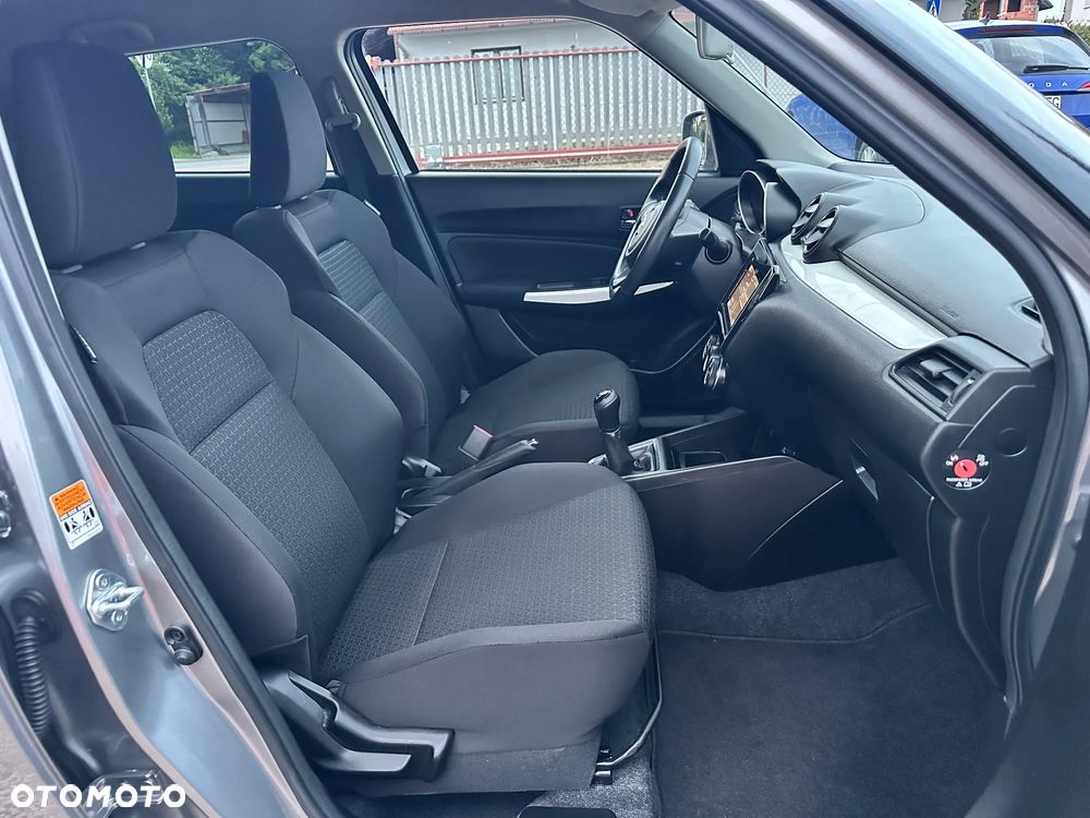 Suzuki Swift 1.2 SHVS Premium Plus - 22