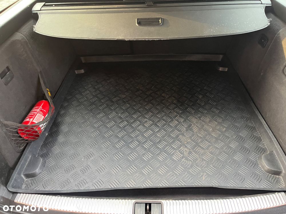 Audi A4 Avant - 13