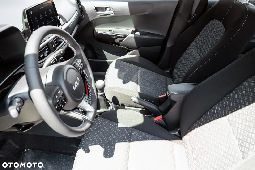 Kia Picanto 1.0 L - 22