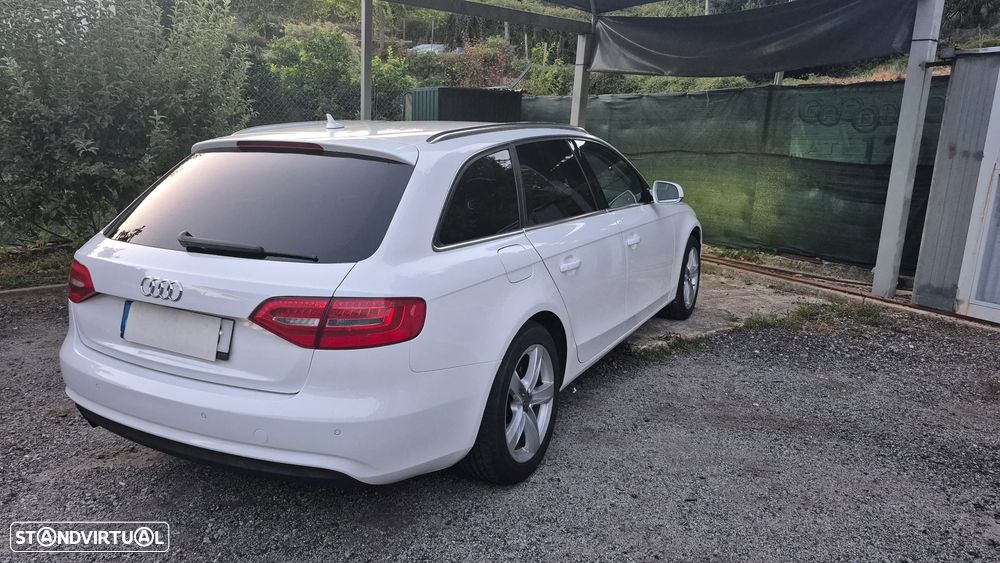 Audi A4 Avant 2.0 TDI DPF multitronic S line Sport Pack - 6