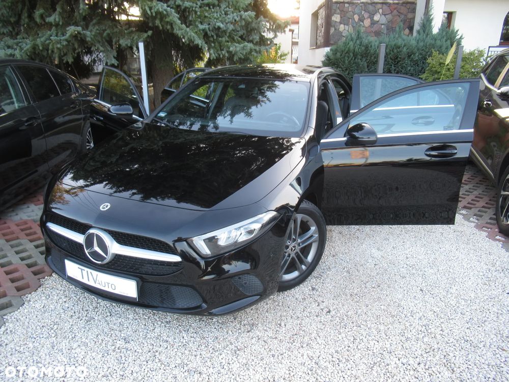 Mercedes-Benz Klasa A 200 Style 7G-DCT - 39