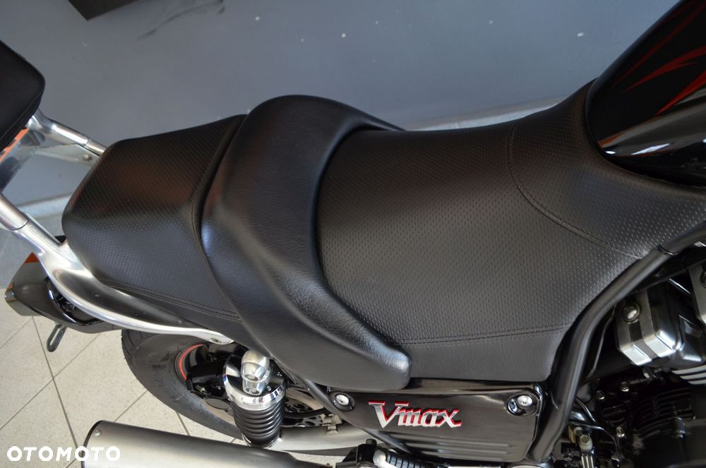 Yamaha V-MAX - 10