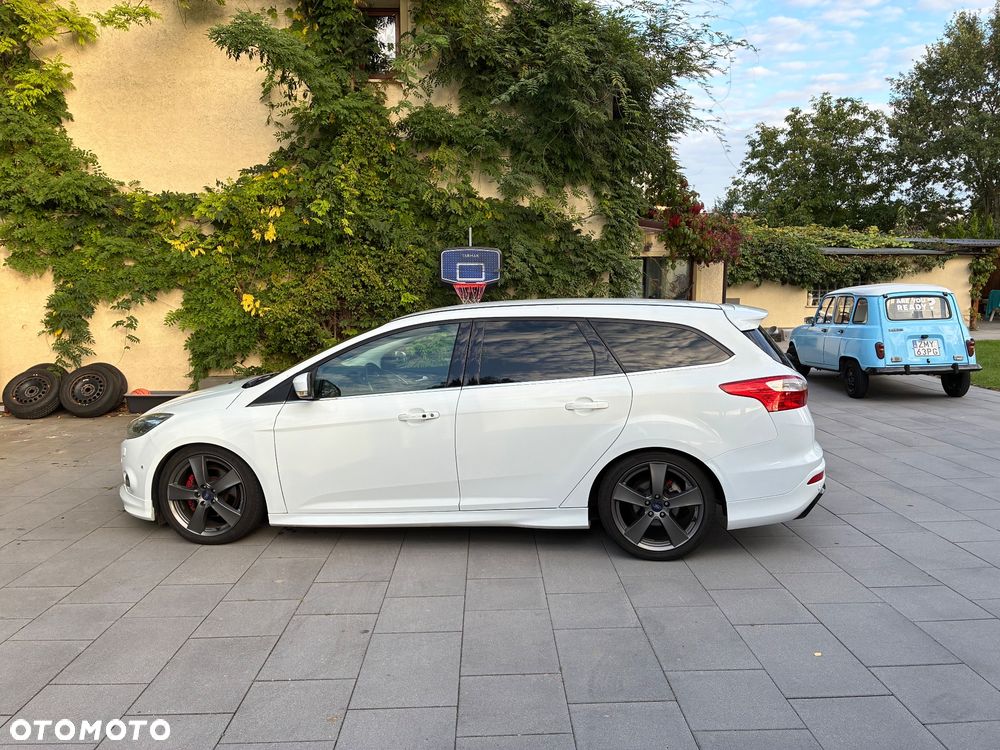 Ford Focus - 5
