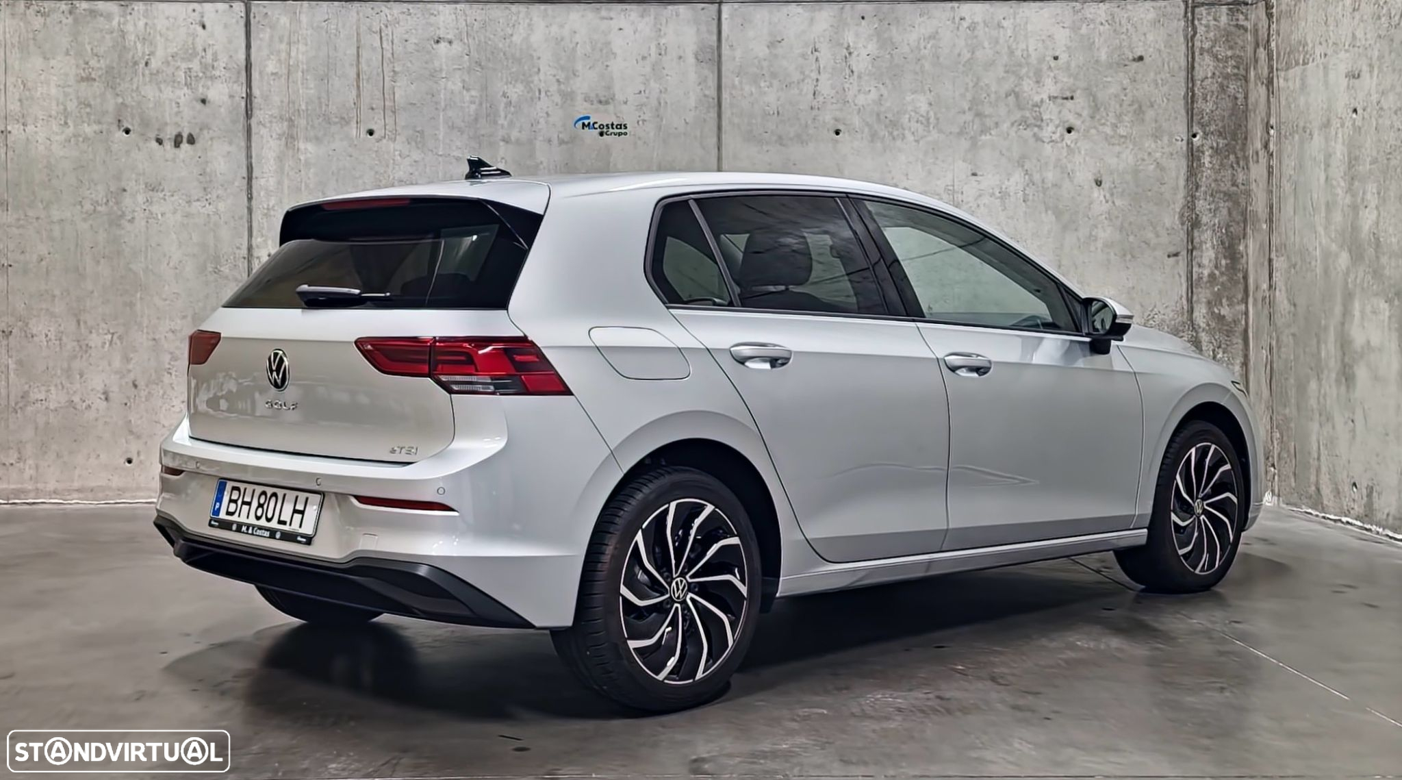 VW Golf 1.0 eTSI Life DSG - 7
