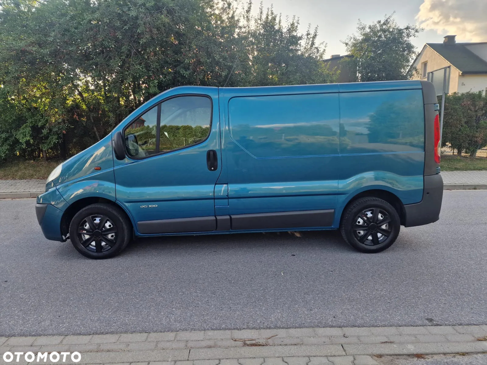 Renault TRAFIC - 8