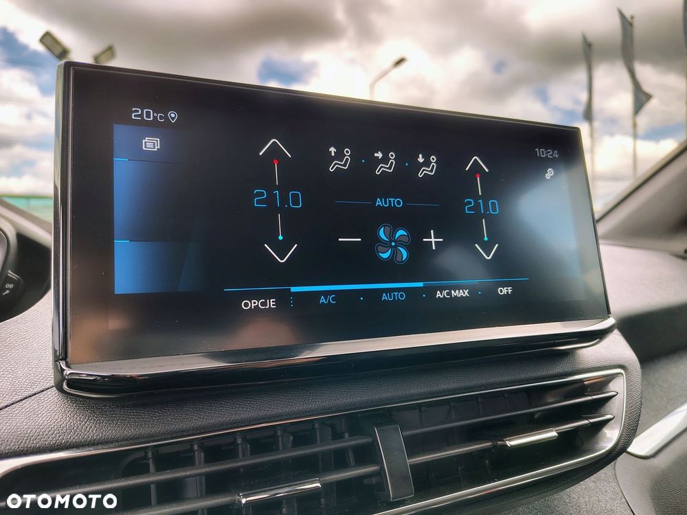 Peugeot 3008 1.2 PureTech Active Pack S&S EAT8 - 23