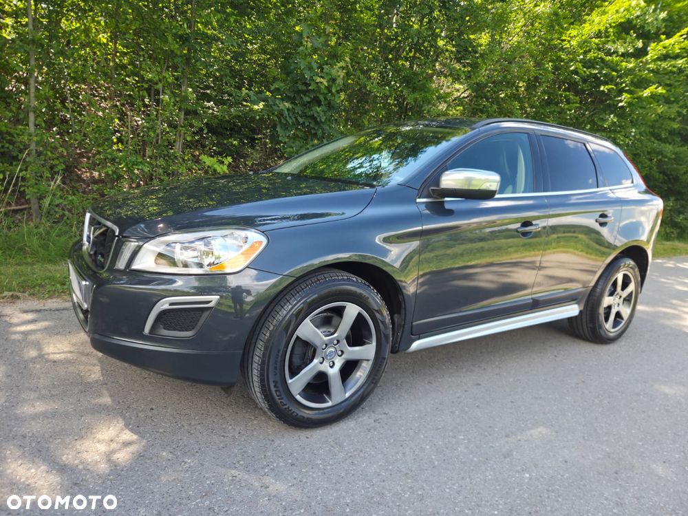 Volvo XC 60 D3 R-Design - 11