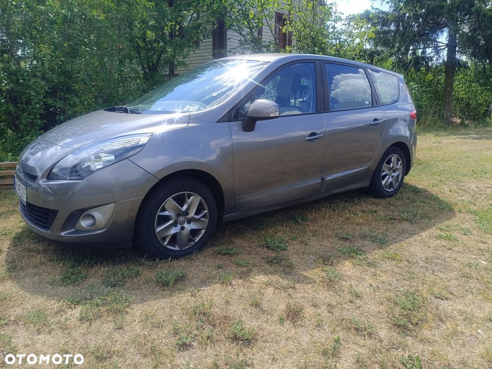 Renault Scenic - 3