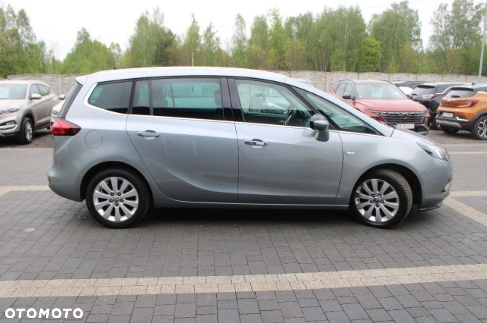 Opel Zafira - 7