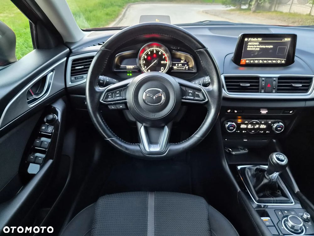 Mazda 3 SKYACTIV-G 120 Signature+ - 8