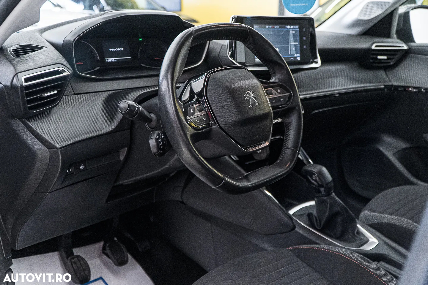 Peugeot 208 1.2L PureTech 100 S&S BVM6 Allure - 6