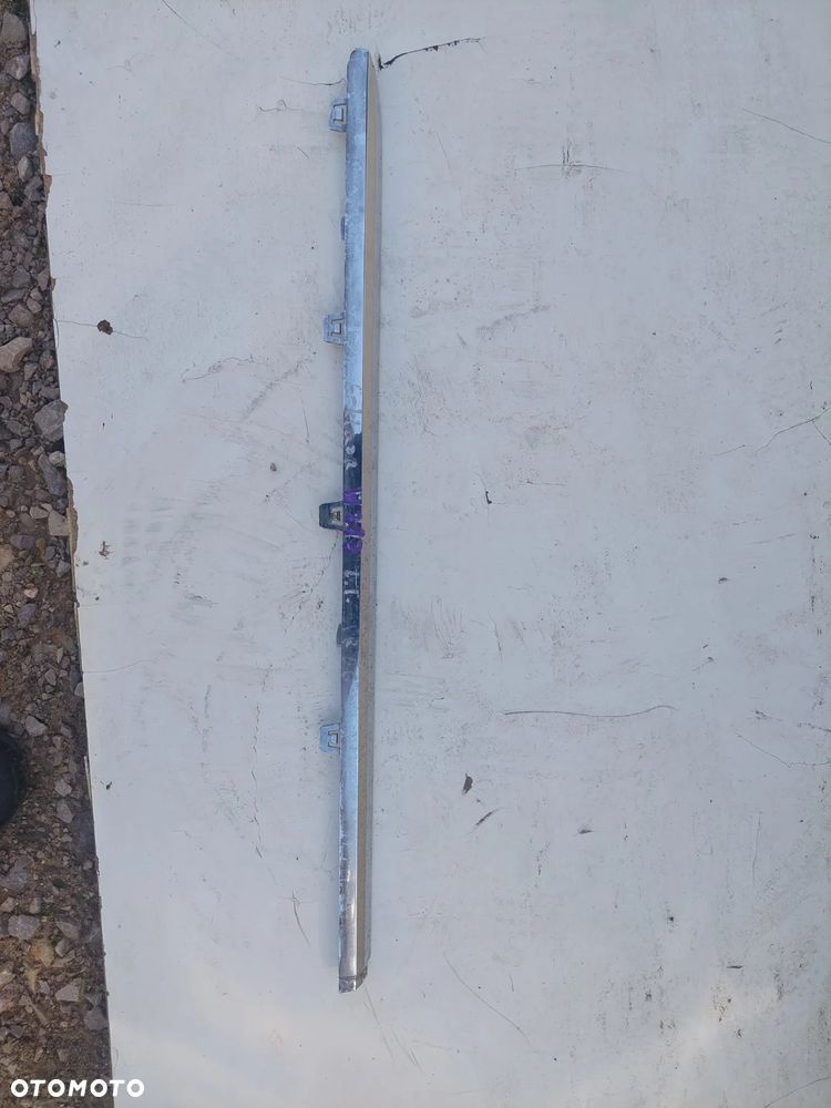 A2136980362 LISTWA CHROM LEWY TYŁ NA PRÓG MERCEDES W213